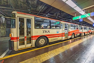 �g�����[�o�X