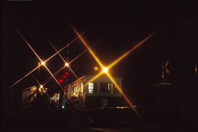 ��̎O�D���w�ɓd�Ԃ���Ԃ��܂���