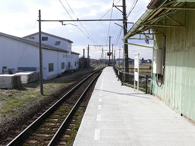 �z�[���͕Жʂł�