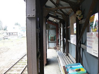 �ҍ����ƃz�[���̊Ԋu���E�E�E����