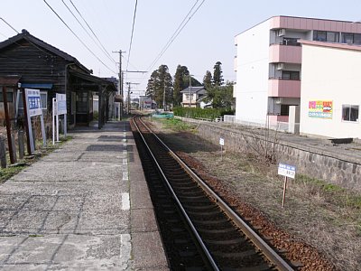 �ȑO�͑��Ύ��z�[���������̂ł���