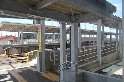 �ܕS�Ήw�z�[��