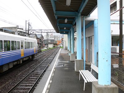 ����z�[��