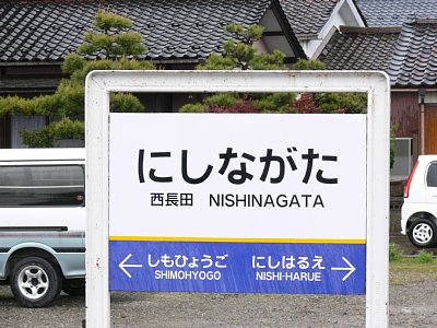 �w���\����