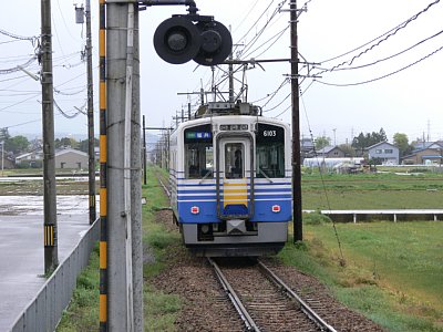 ���Y�ۉw���o������6100�`�d��