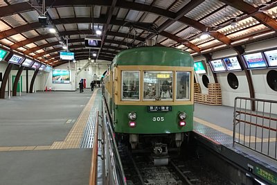 江ノ電　藤沢駅