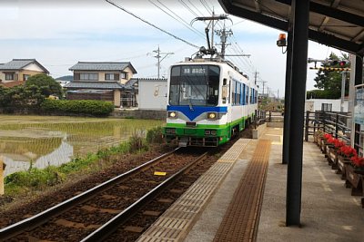 880�`�d�Ԃ��������܂�