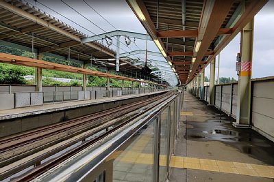 �V�����z�[��