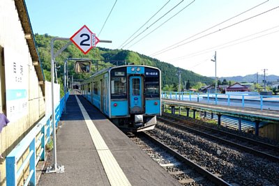 青い森701系電車