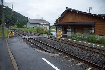 �����z�[���ƍ\������