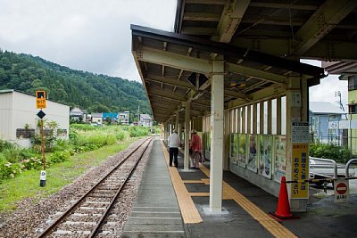 �w����z�[���̒[�֓���܂�