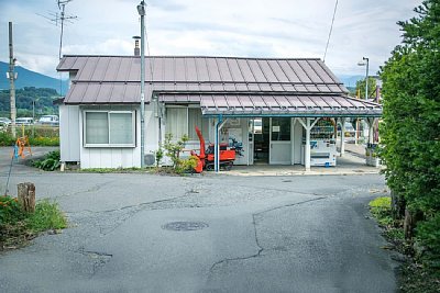 ���w�ɂ͂���Ȃł���