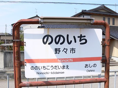 �w���\����