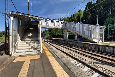 �z�[���ƌא���