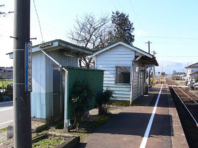 ���΍��w�z�[��