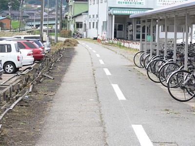 �w���瓹�H���܂����ƃT�C�N�����O���[�h�������܂�