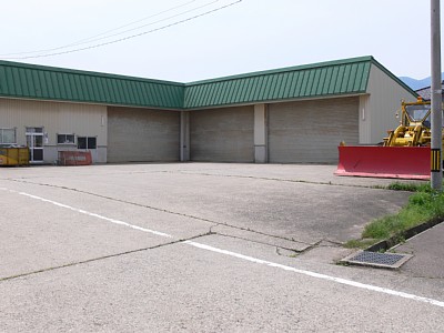 ���쒬�w��