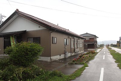 ���݂̌����ق��w�ɂ̂������ꏊ�ł�