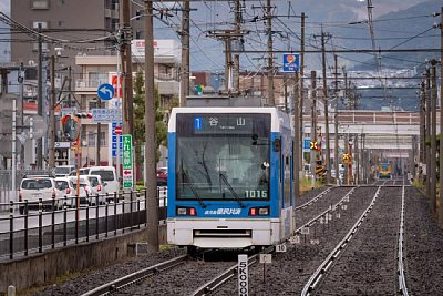 �������s��ʋ�1000�`�d��