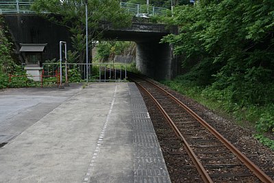 �z�[�����o��Ƃ����ɓ��H�̉���������܂�