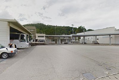 �R���w�Ղɂ̓o�X�^�[�~�i��������܂�