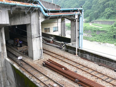 �܂�ō��ˉw�̂悤�ł�