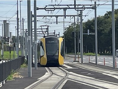 2��4���őޔ����\�ł�