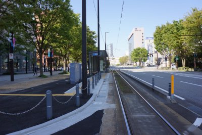 �z�[���ɂ̓x���`������܂�