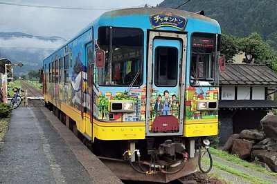 �`���M���g��