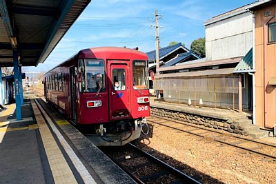 �i�K��300�`�C����