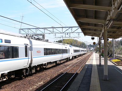 �T���_�[�o�[�h��6���Ґ��ł�