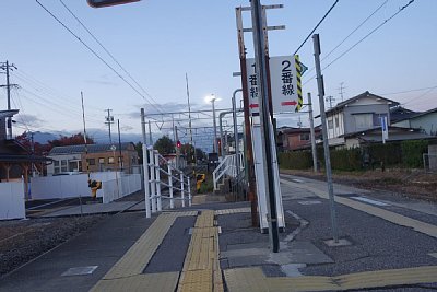 �����z�[���ƍ\������