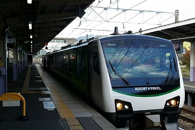 ���]�[�g�n�C�u���b�h�C���Ԃ���Ԃ��܂�