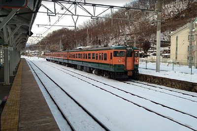 115�n�񑗗��