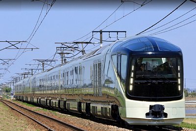 E001�n���ʉ߂��܂�