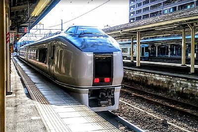 �Վ���Ԃ̂悤�ł����E�E�E