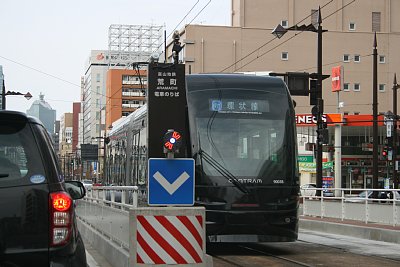 �r���◯��ɒ�Ԃ���Z���g����