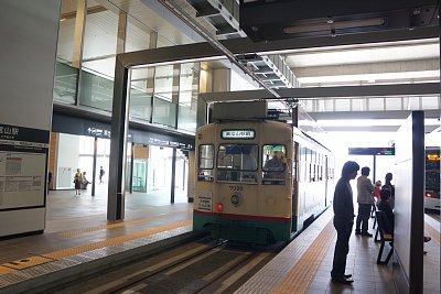 �x�R�w�ɓ�������7020�d��