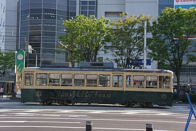 �x�R�w�ɓ�����҂��g���d��